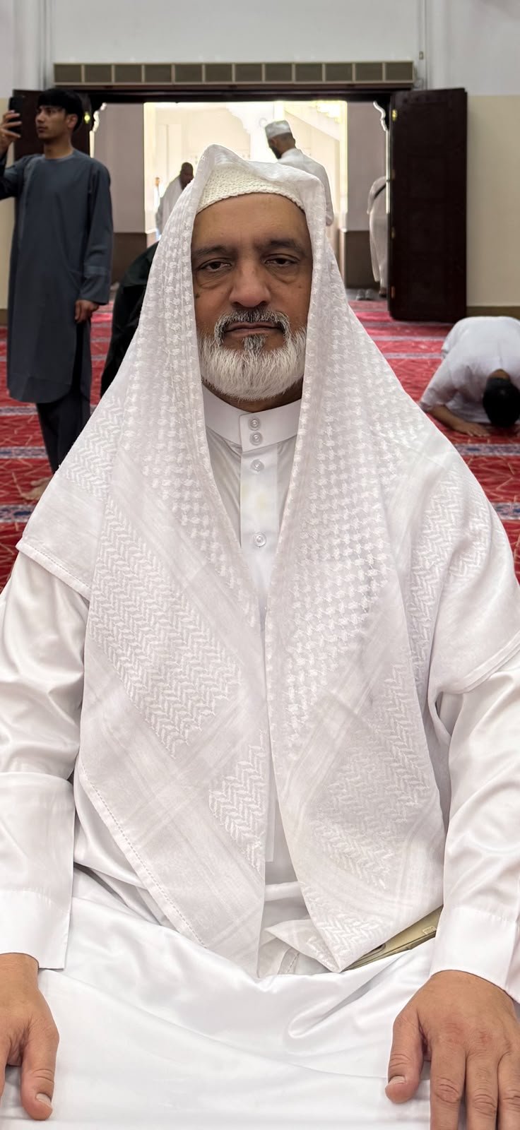 Alhaj Mohammed Ashfaque Warsi reciting Naat